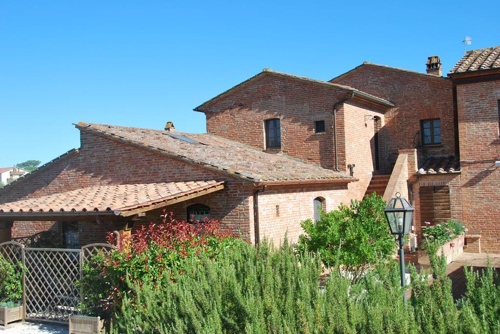 Agriturismo Le Torri Di Porsenna Petrignano Del Lago Eksteriør bilde