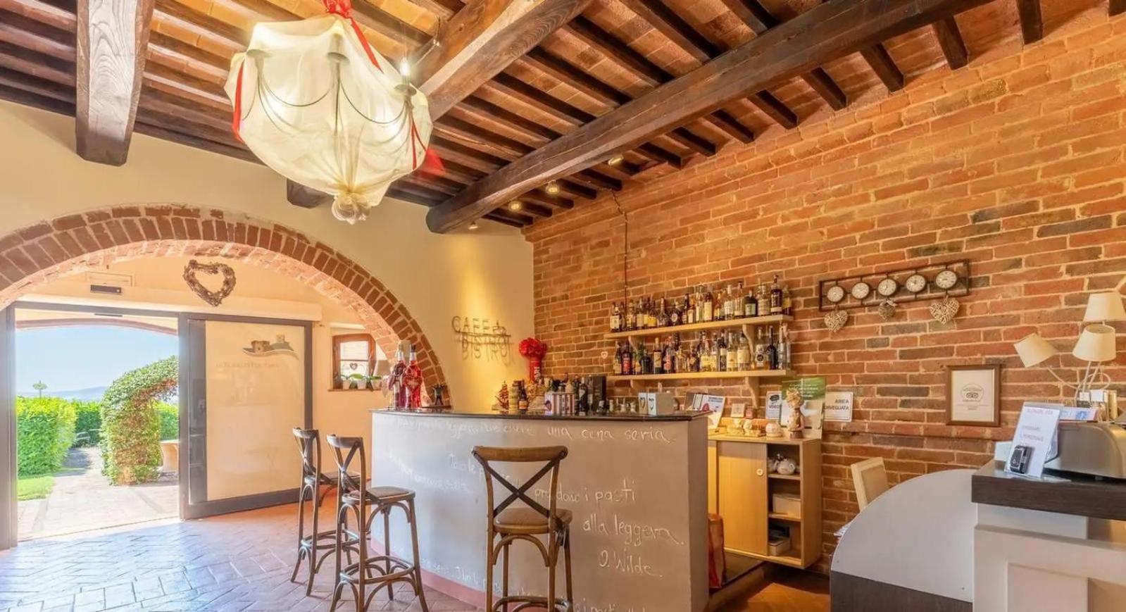 Agriturismo Le Torri Di Porsenna Petrignano Del Lago Eksteriør bilde