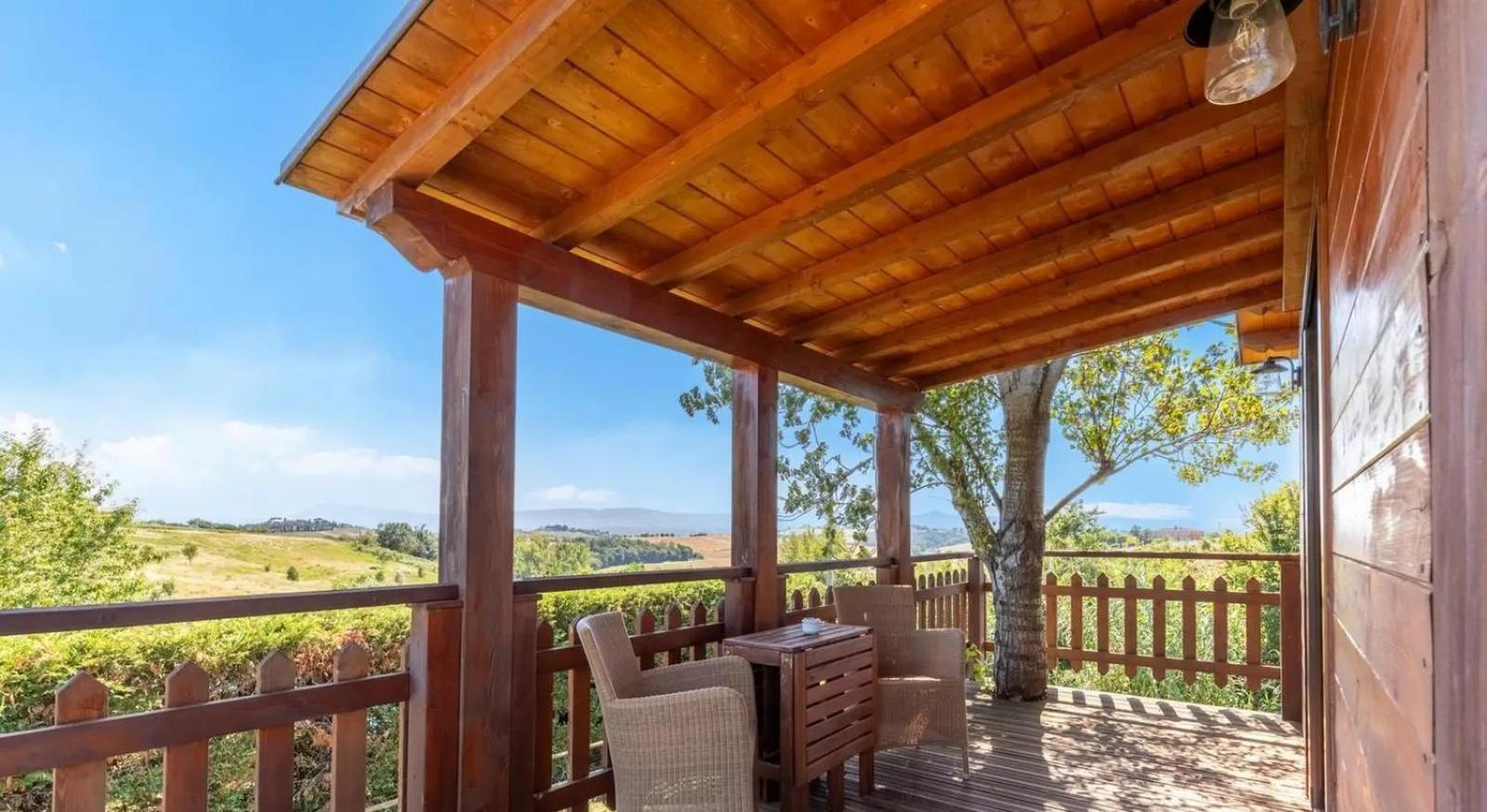 Agriturismo Le Torri Di Porsenna Petrignano Del Lago Eksteriør bilde