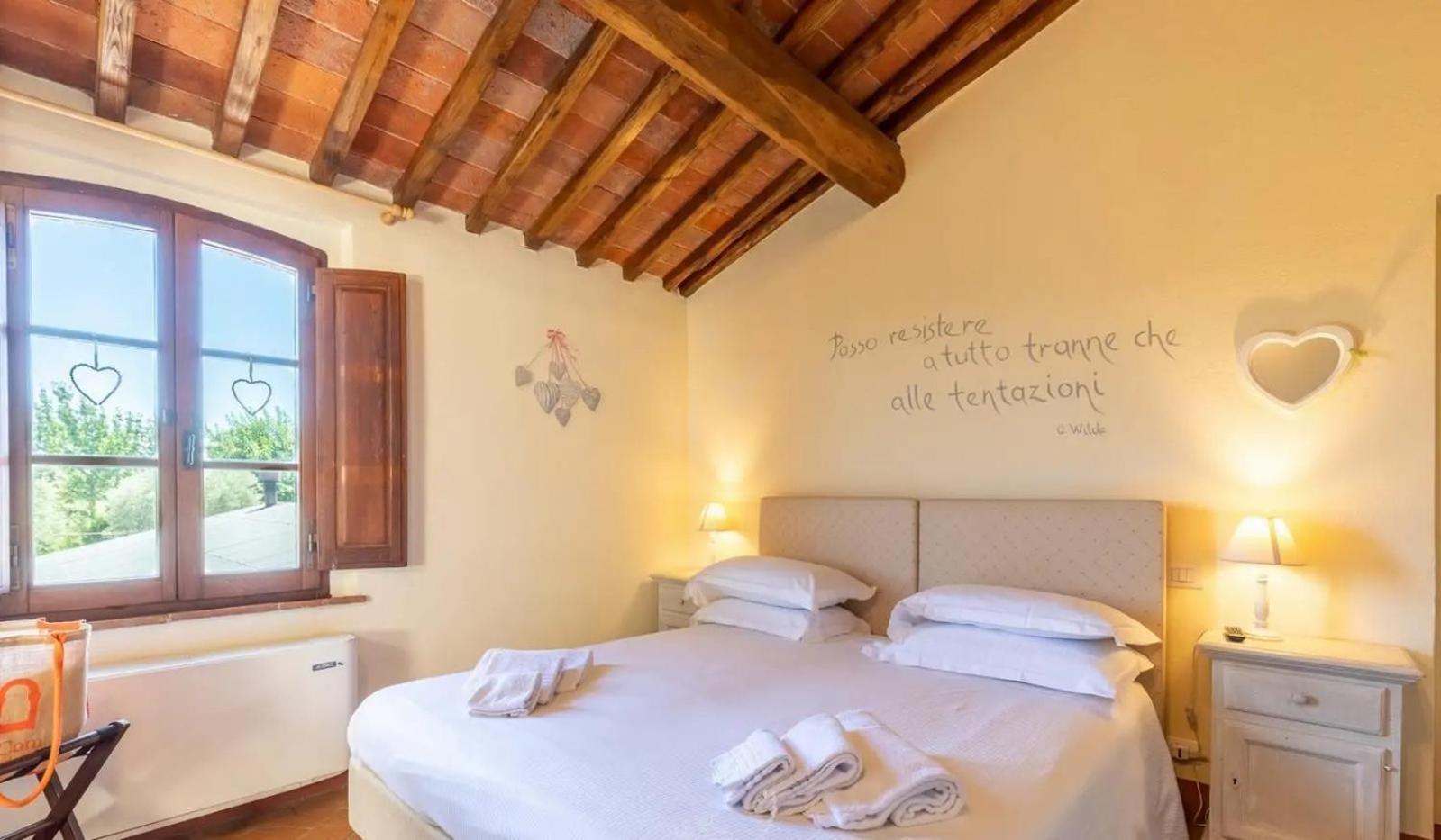 Agriturismo Le Torri Di Porsenna Petrignano Del Lago Eksteriør bilde
