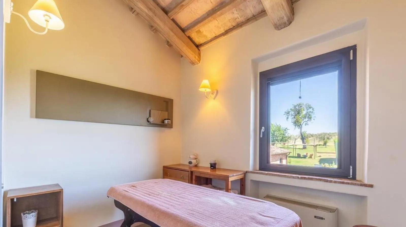 Agriturismo Le Torri Di Porsenna Petrignano Del Lago Eksteriør bilde