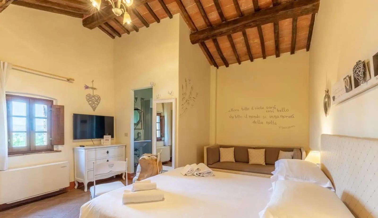 Agriturismo Le Torri Di Porsenna Petrignano Del Lago Eksteriør bilde