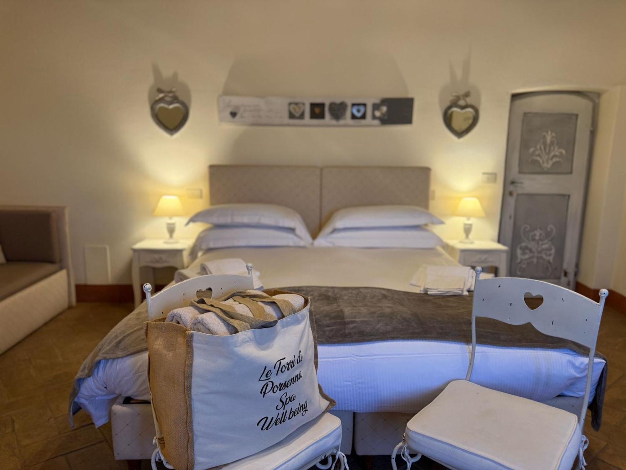Agriturismo Le Torri Di Porsenna Petrignano Del Lago Eksteriør bilde